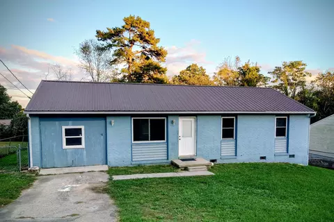 910 Lloyd St, Morristown, TN 37814