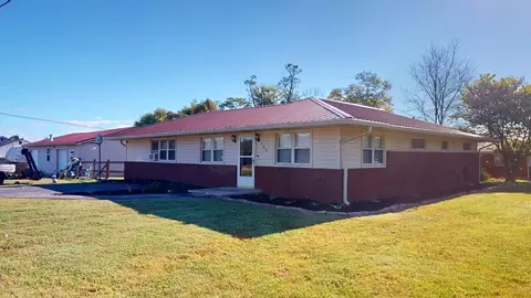 108 Sigmon St, Morristown, TN 37814