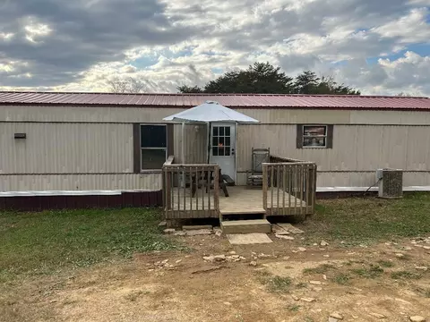 1365 Mohawk Rdg, Bulls Gap, TN 37711