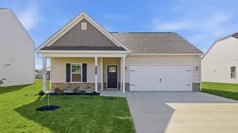 5073 Runnerstone Rd, Morristown, TN 37813