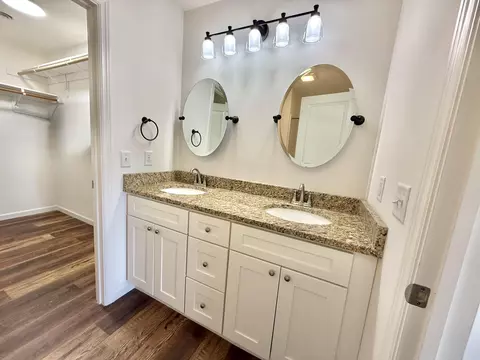 Bath - 1071 Evan Ct, Jefferson City, TN 37760 photo 4 of 5