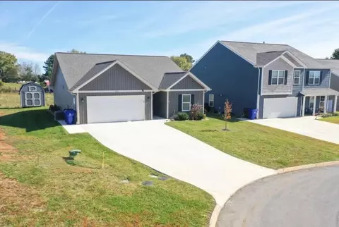 View/Area - 1071 Evan Ct, Jefferson City, TN 37760 photo 6 of 6