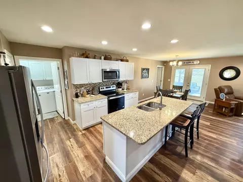 Kitchen - 1071 Evan Ct, Jefferson City, TN 37760 photo 1 of 6
