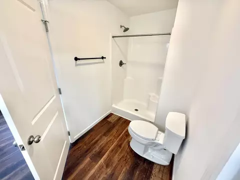 Bath - 1071 Evan Ct, Jefferson City, TN 37760 photo 5 of 5
