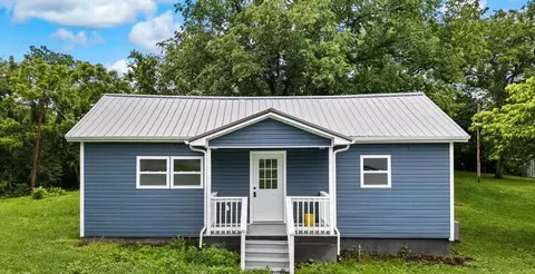 914 Bluff Rd, Rutledge, TN 37861