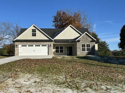 377 Battlefield Dr, Dandridge, TN 37725