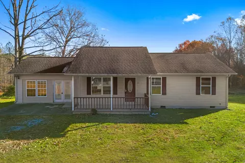 1930 W Robbins Rd, Robbins, TN 37852