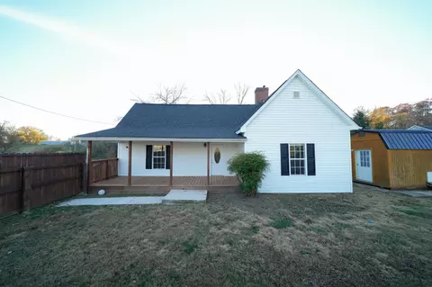 2317 Parkertown Rd, White Pine, TN 37890
