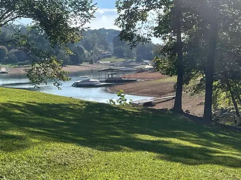 2107 Windy Cove Ln, Talbott, TN 37877 photo 7