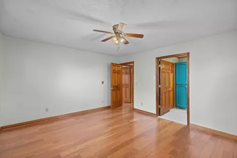 Bedroom - 818 Shaver Dr, Talbott, TN 37877 photo 2 of 4