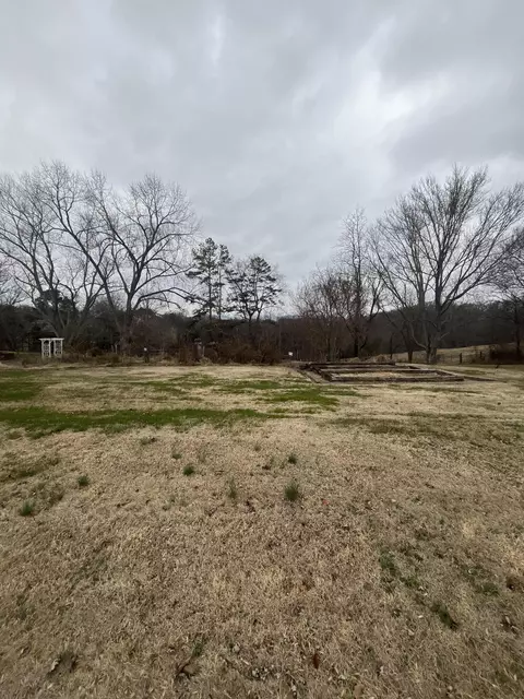 Exterior - 818 Shaver Dr, Talbott, TN 37877 photo 6 of 7