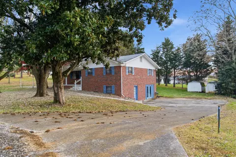 Exterior - 725 Ellencliff Cir, Talbott, TN 37877 photo 9 of 9