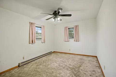 Bedroom - 725 Ellencliff Cir, Talbott, TN 37877 photo 4 of 7