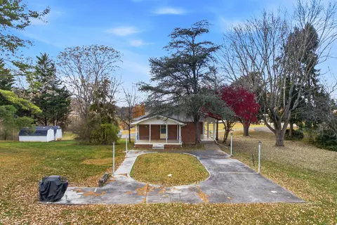 Exterior - 725 Ellencliff Cir, Talbott, TN 37877 photo 6 of 9