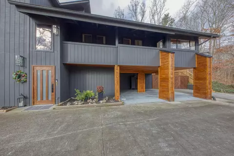 333 Enchanted Forest Ln, Sevierville, TN 37876