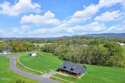 4011 Neighborly Way, Newport, TN 37821