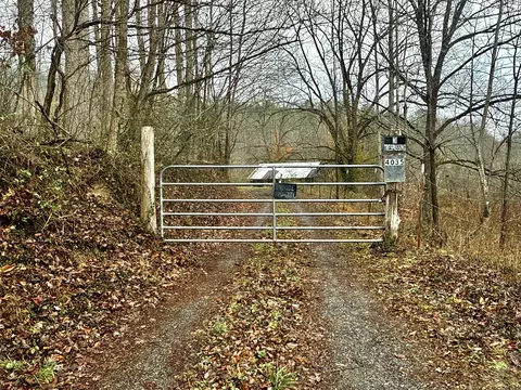 4035 Lindsey Gap Rd, Cosby, TN 37722