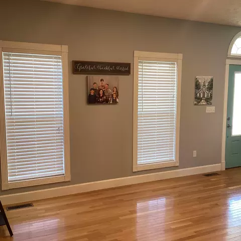 Entry Way - 485 Gammon Spgs, Bean Station, TN 37708 photo 3 of 11