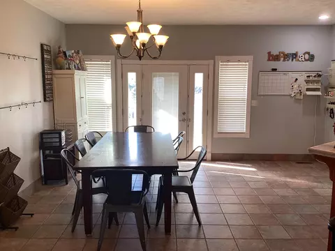 Dining - 485 Gammon Spgs, Bean Station, TN 37708 photo 1 of 2