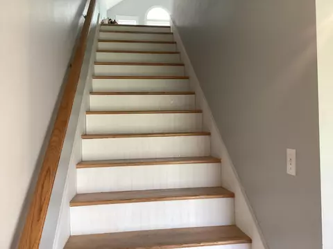 Entry Way - 485 Gammon Spgs, Bean Station, TN 37708 photo 4 of 11