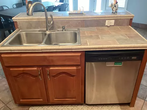 Kitchen - 485 Gammon Spgs, Bean Station, TN 37708 photo 4 of 4