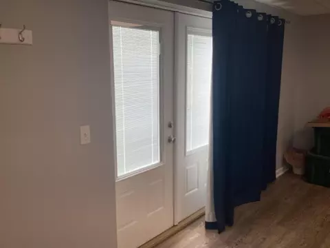 Entry Way - 485 Gammon Spgs, Bean Station, TN 37708 photo 9 of 11