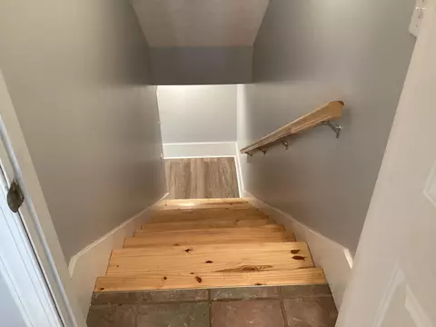 Entry Way - 485 Gammon Spgs, Bean Station, TN 37708 photo 8 of 11