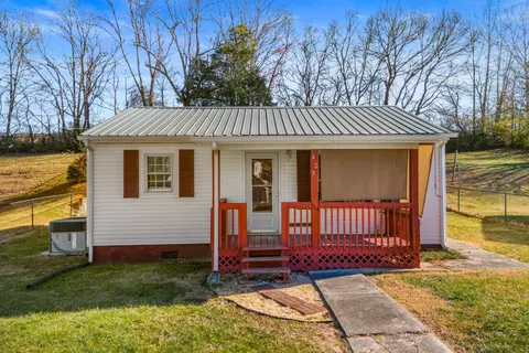 429 Valley St, Morristown, TN 37813