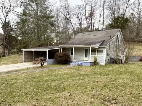 417 Wolfe Rd, Luttrell, TN 37779