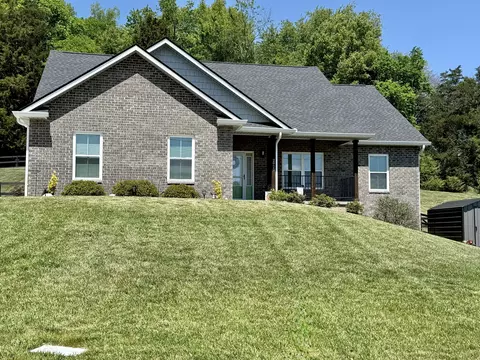 2920 Portrum Dr, Morristown, TN 37814