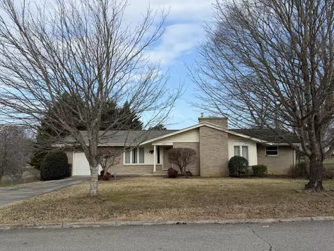 2525 Mountain View Dr, Morristown, TN 37814
