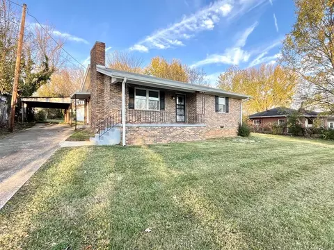 126 Pearl St, Greeneville, TN 37743