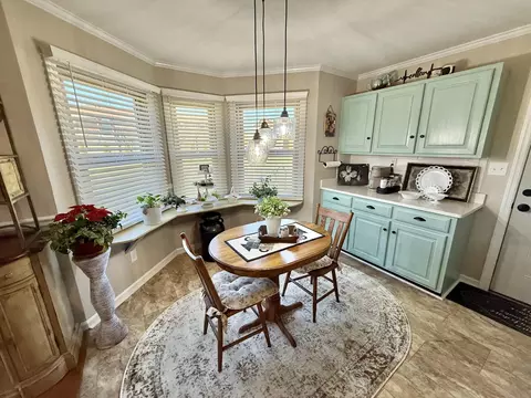 Kitchen - 7032 S Crest Ave, Talbott, TN 37877 photo 2 of 7