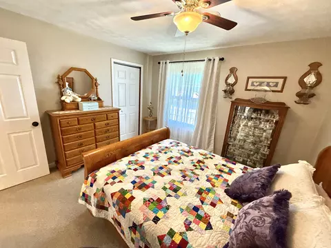 Bedroom - 7032 S Crest Ave, Talbott, TN 37877 photo 2 of 6