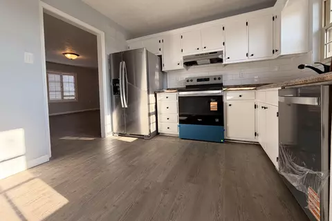 Kitchen - 7037 Maxwell Ter, Talbott, TN 37877 photo 3 of 3