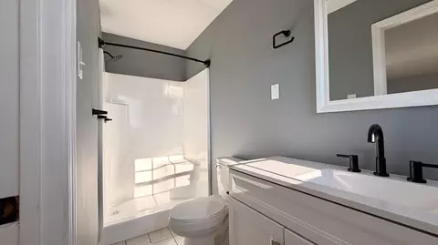 Bath - 7037 Maxwell Ter, Talbott, TN 37877 photo 1 of 6