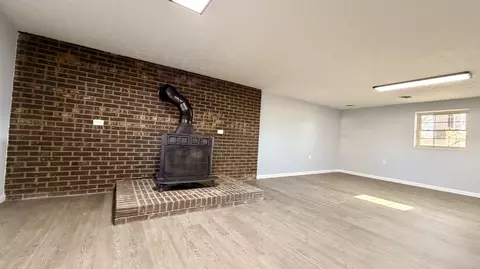 Living - 7037 Maxwell Ter, Talbott, TN 37877 photo 4 of 6