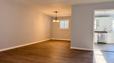 Living - 7037 Maxwell Ter, Talbott, TN 37877 photo 2 of 6