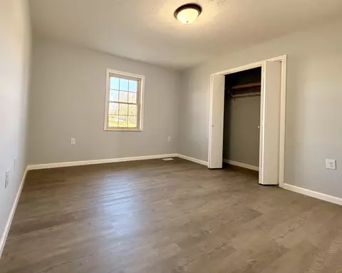 Bedroom - 7037 Maxwell Ter, Talbott, TN 37877 photo 7 of 7