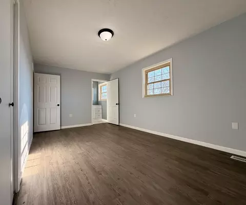 Bedroom - 7037 Maxwell Ter, Talbott, TN 37877 photo 1 of 7