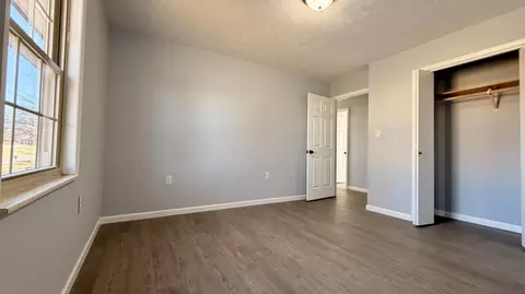 Bedroom - 7037 Maxwell Ter, Talbott, TN 37877 photo 5 of 7