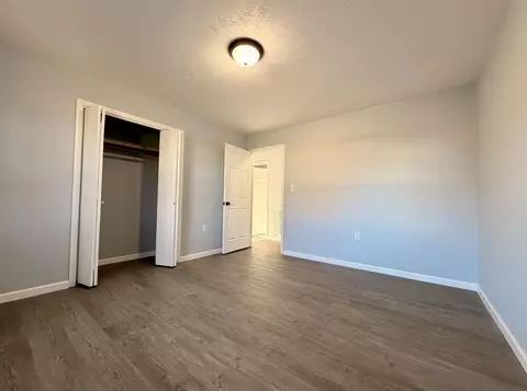 Bedroom - 7037 Maxwell Ter, Talbott, TN 37877 photo 2 of 7