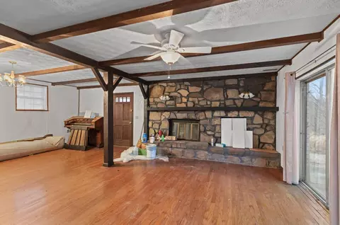 Living - 2830 Lowe Dr, Talbott, TN 37877 photo 1 of 3