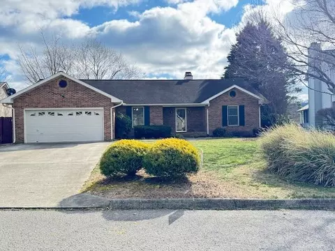 1811 Ridge Creek Ln, Knoxville, TN 37938