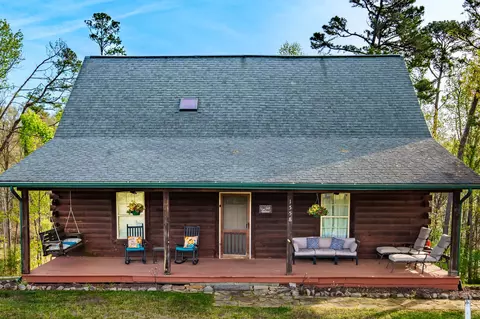 1558 Covington Rd, Dandridge, TN 37725