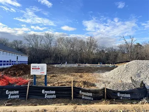 6176 Sycamore Stream Rd, Dandridge, TN 37725