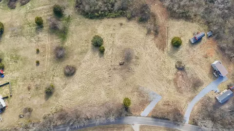 1035 Shields Ridge Rd, New Market, TN 37820