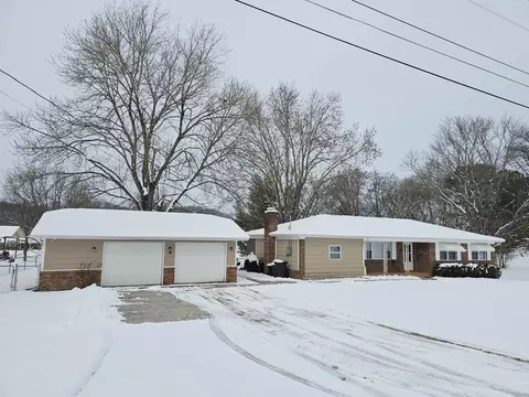541 Crawley Dr, Newport, TN 37821