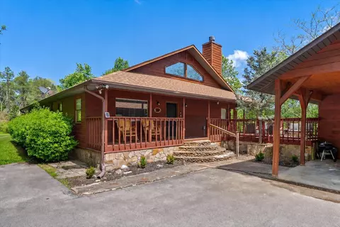 1463 Red Cedar Ln, Sevierville, TN 37876