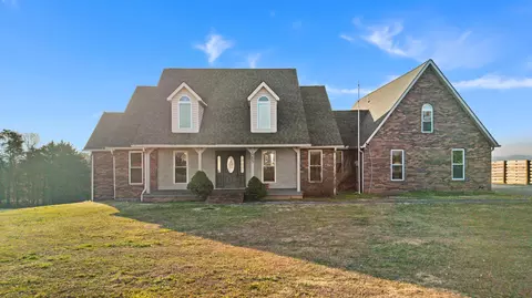 1209 Whaleys Overlook, Kodak, TN 37764